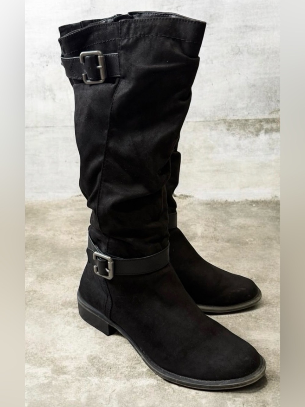 Sonoma Goods For Life Women’s black faux-suede slouch boots 7M